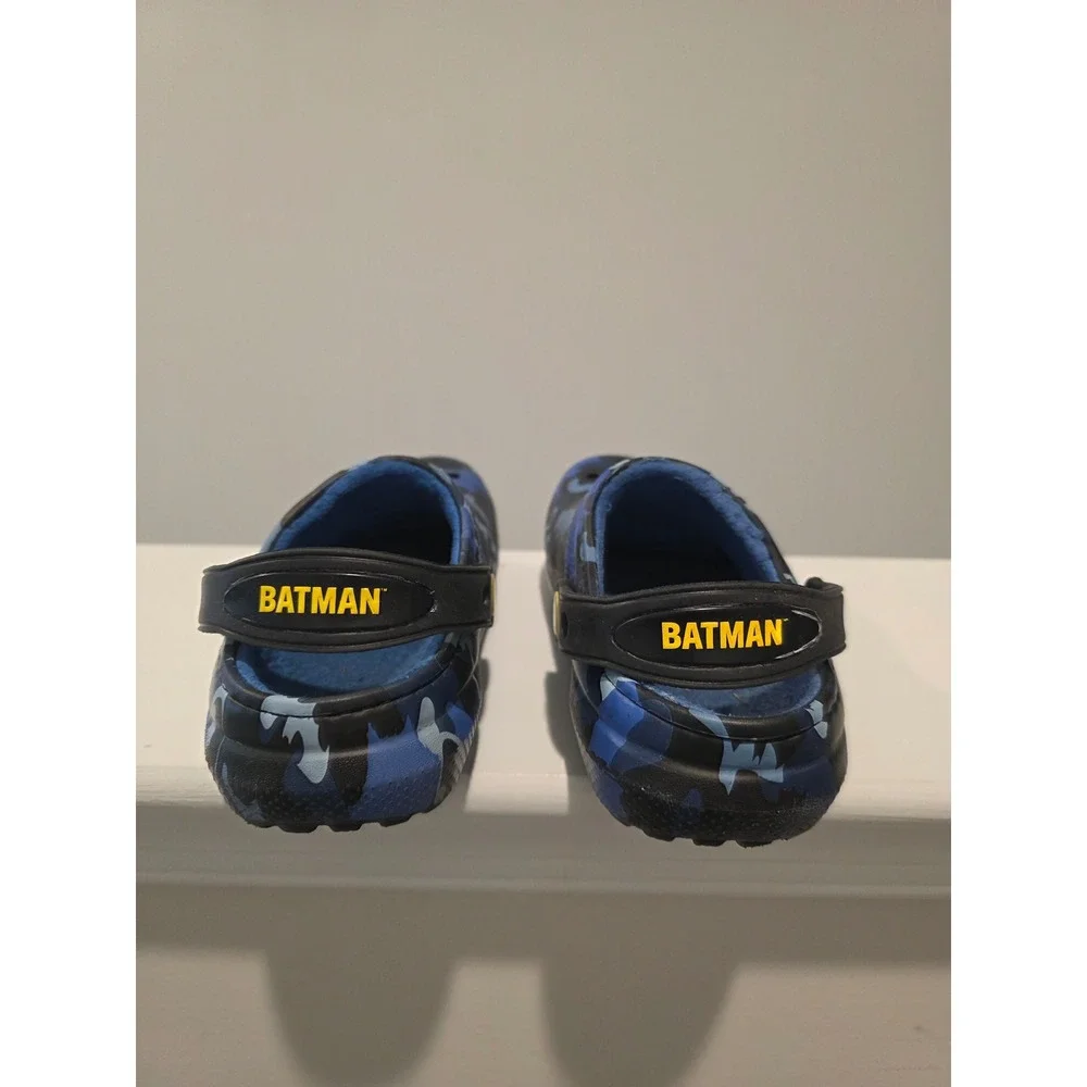 Crocs Kids Batman Camo Fleece Lined Clogs Blue Black Yellow Size C12